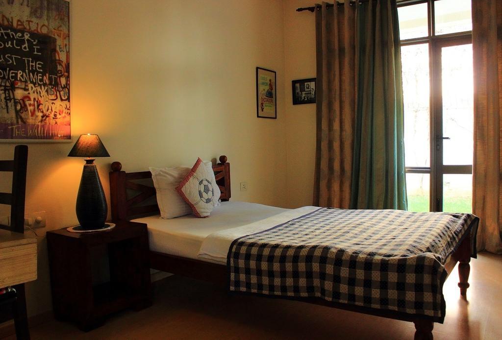 Cinnamon Homestay, Off Sohna Road גורגאון חדר תמונה